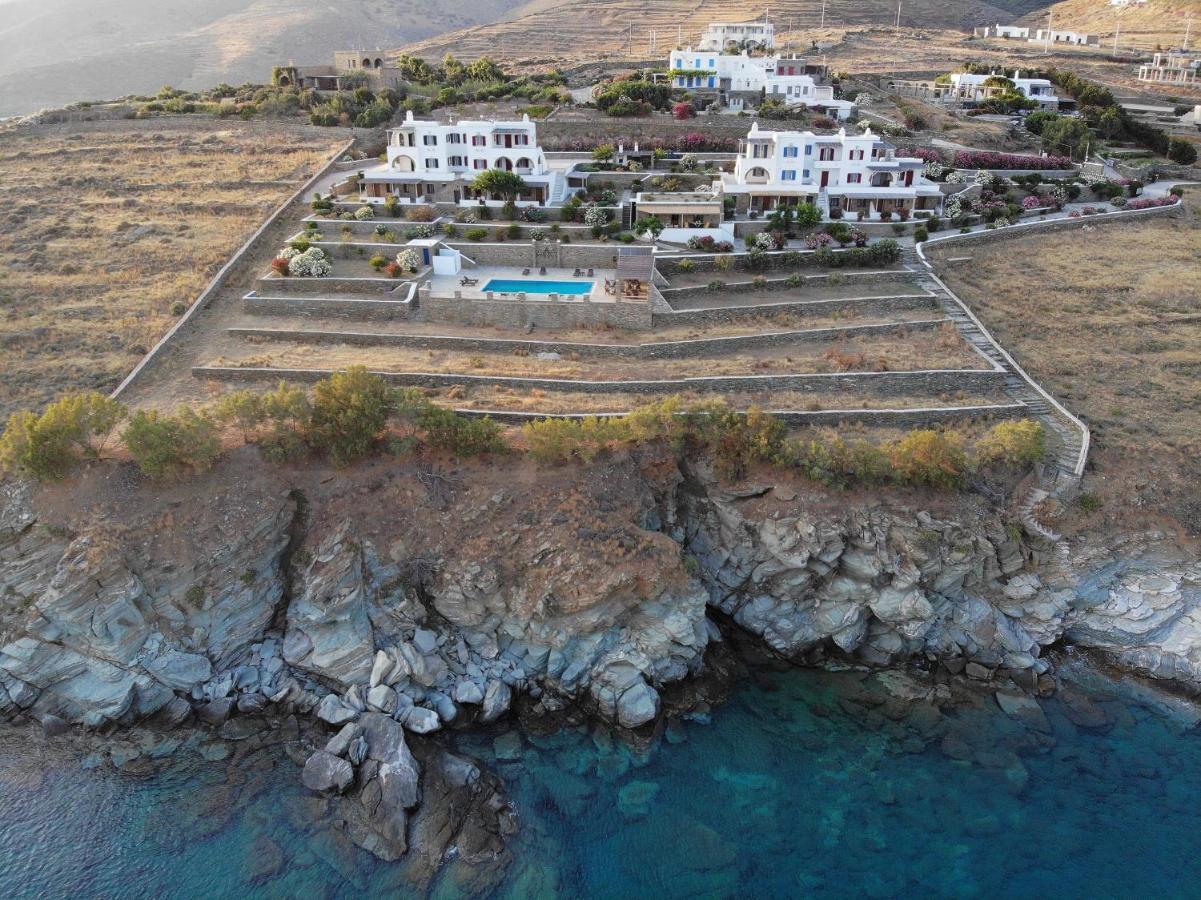 En Plo Aparthotel Agios Romanos Exterior photo