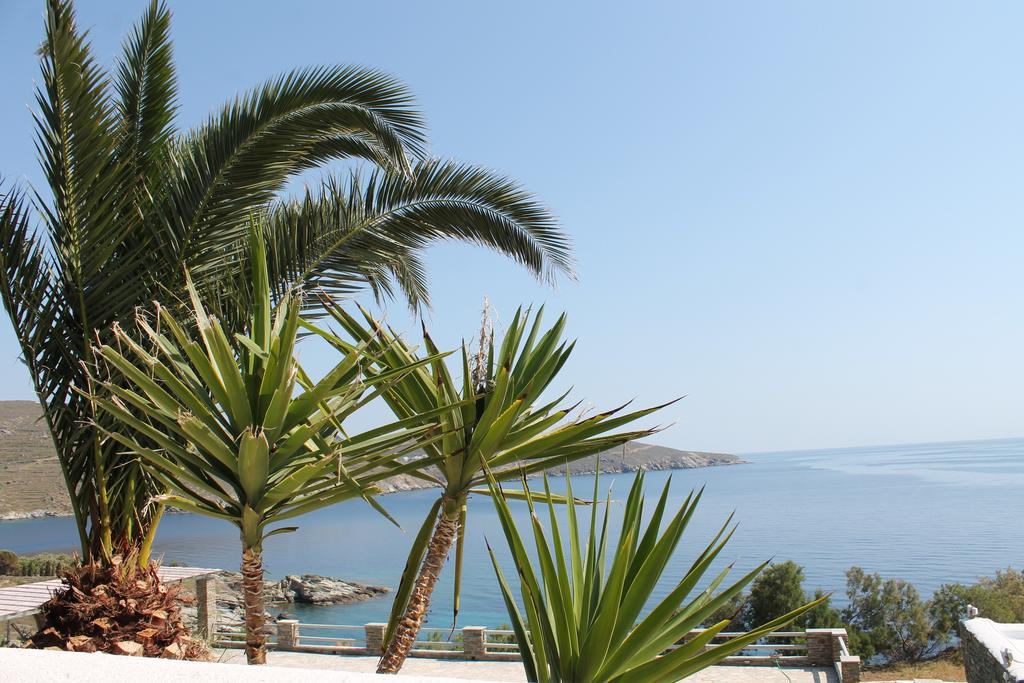 En Plo Aparthotel Agios Romanos Exterior photo