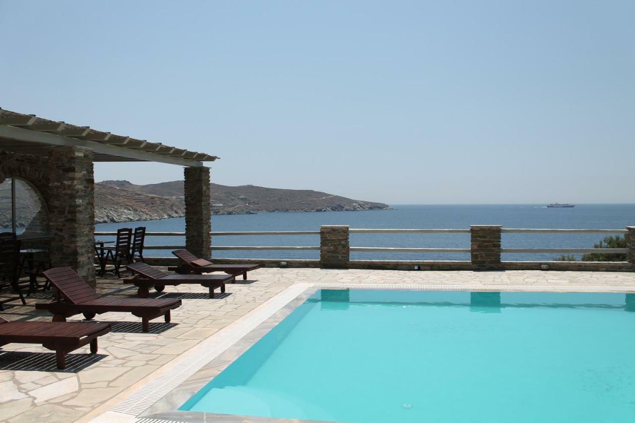 En Plo Aparthotel Agios Romanos Exterior photo